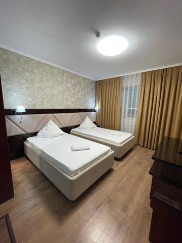 Diar Otel Atyraū Dış mekan fotoğraf